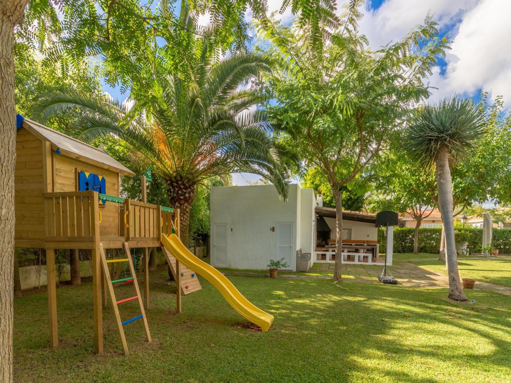 Vakantiehuis House In Playa De Muro *