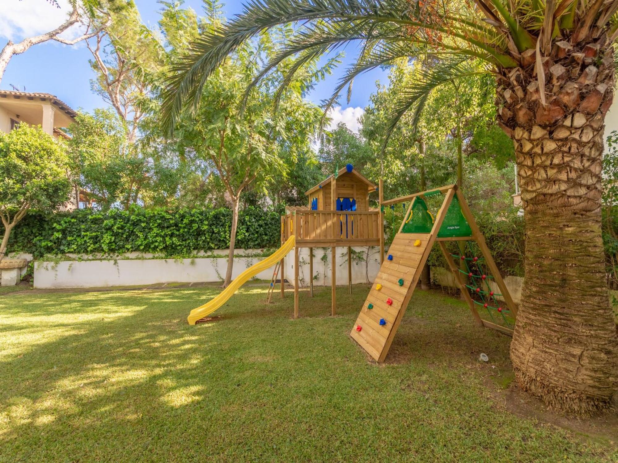 House In Playa De Muro *